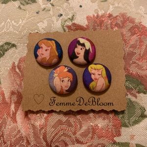 Disney Peter Pan Mermaid Lagoon Earrings